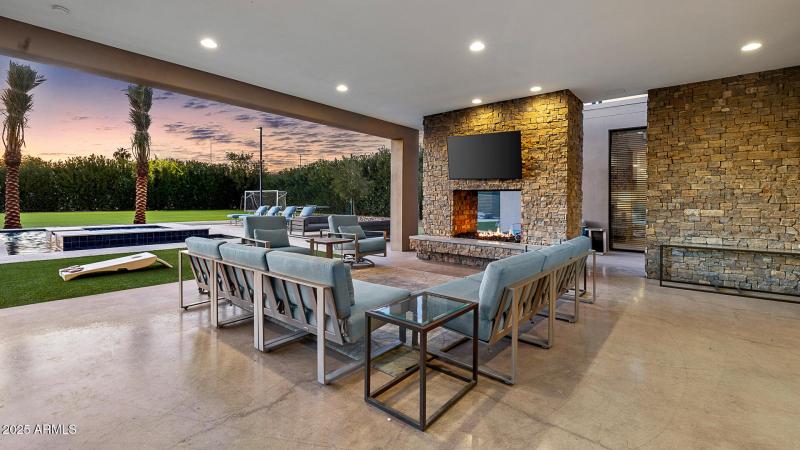 Ritz-Scottsdale-1-59