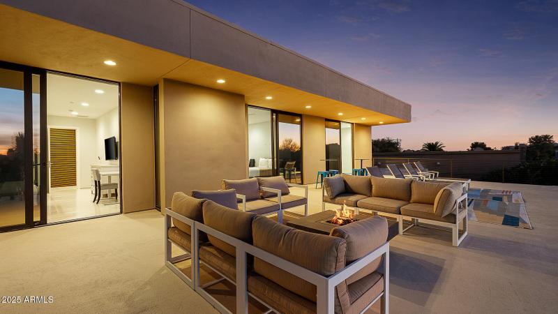 Ritz-Scottsdale-1-106