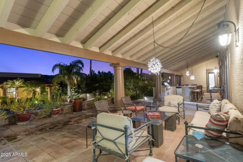 Huge covered Patio w/Kitchen & Fireplace