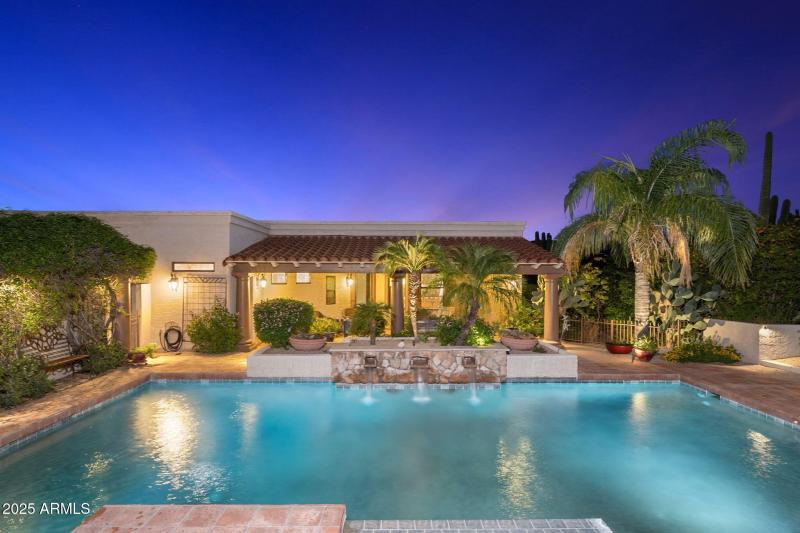 Sunsets Made for Living