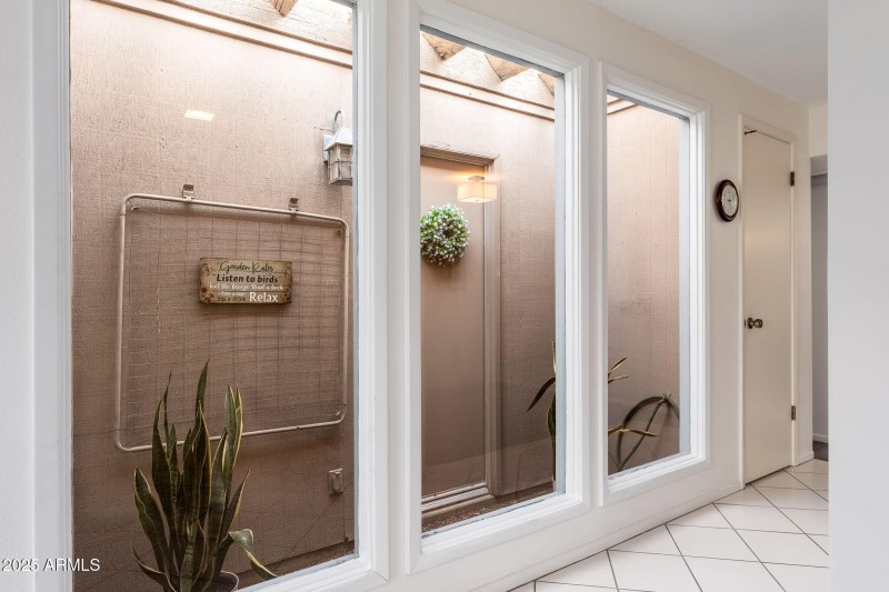 4001 E Cannon Dr - 08