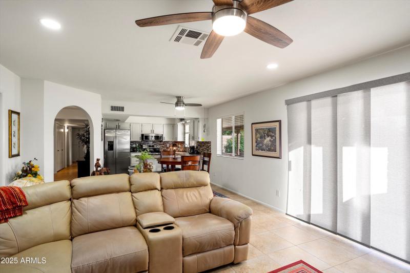 12-5951 W Campo Bello Dr