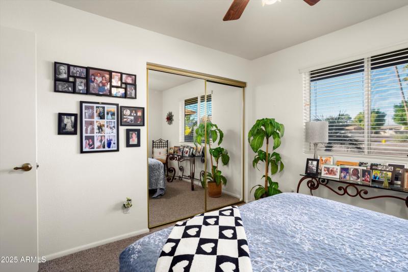 25-5951 W Campo Bello Dr