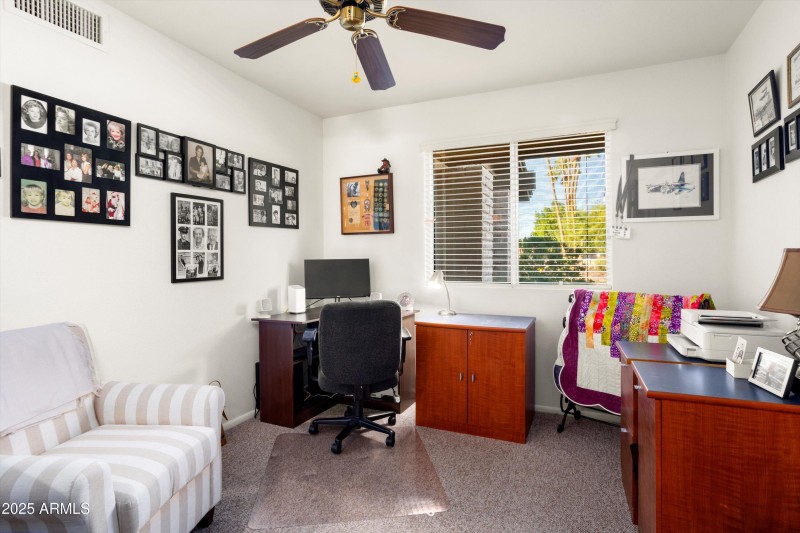 28-5951 W Campo Bello Dr