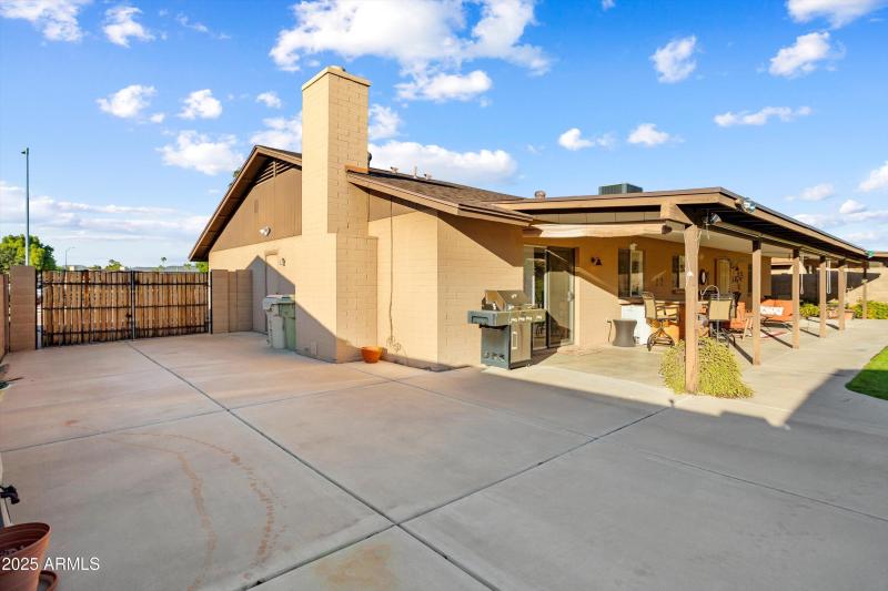 35-5951 W Campo Bello Dr