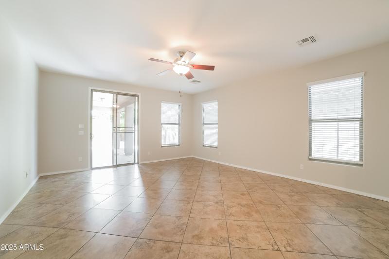 1006593.1802 S 118TH DR - Living Room