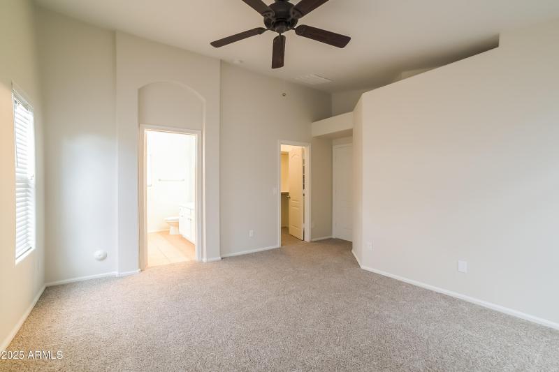 1012394.8410 S 49TH LN - Main Bedroom_1