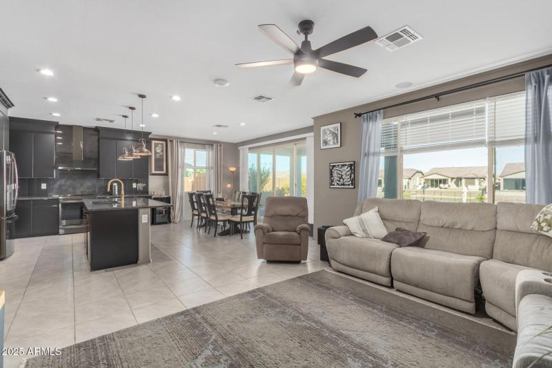 12 - Desert Fairways