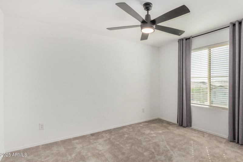 27 - Desert Fairways