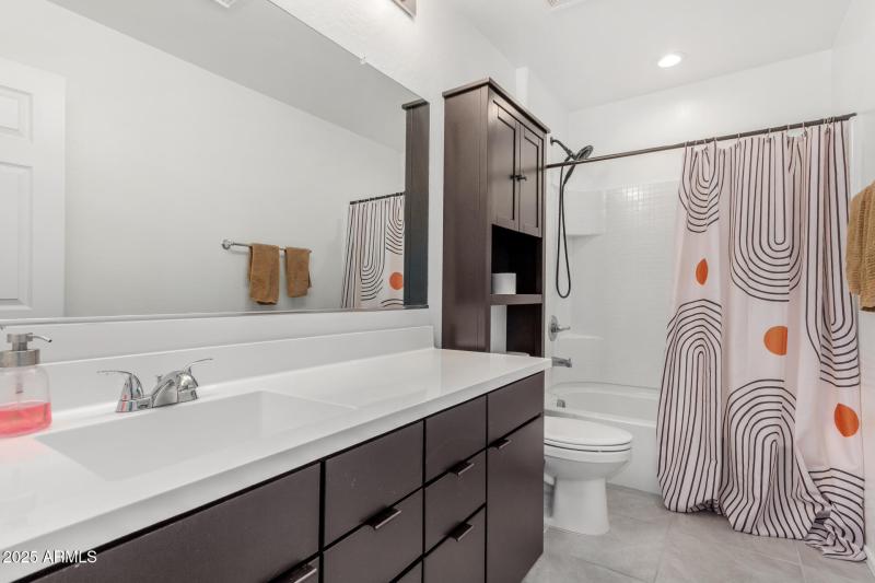 33 - Desert Fairways