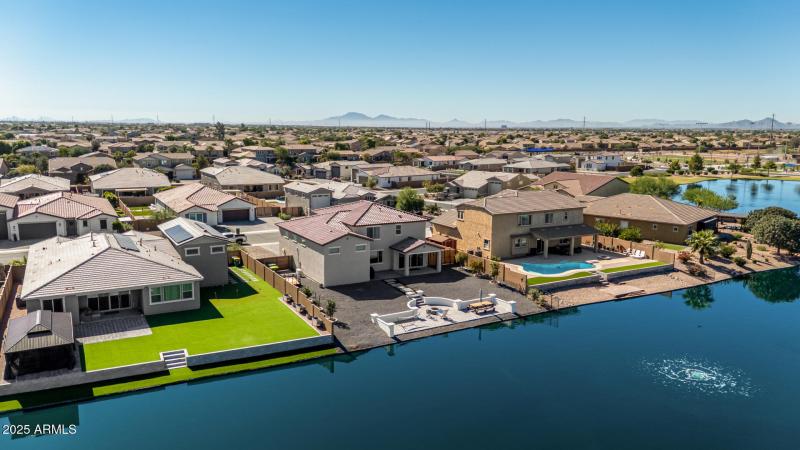 52 - Desert Fairways