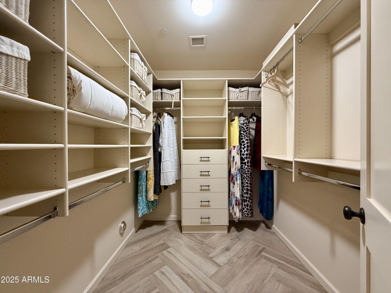 Guest Bedroom Closet