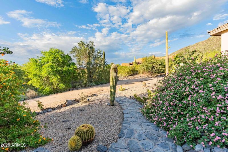 63-web-or-mls-DSC06042-HDR