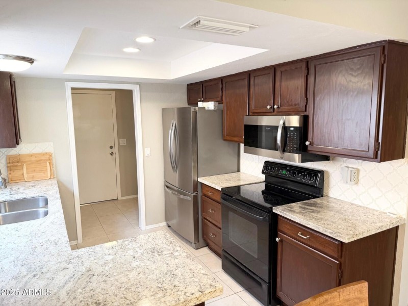Open Kitchen