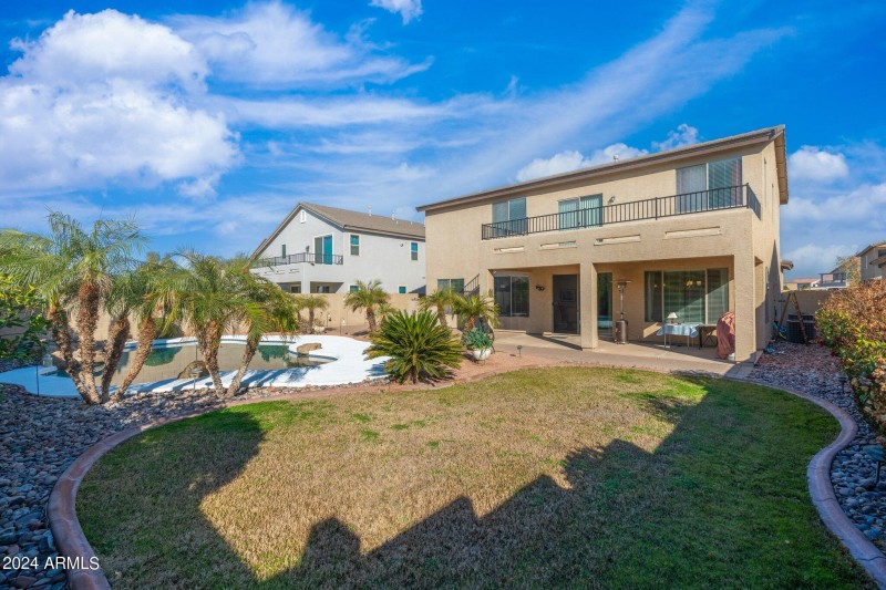 54-DSC07864-HDR-Edit