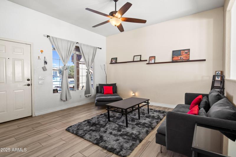 7405 W Emile Zola Ave-6