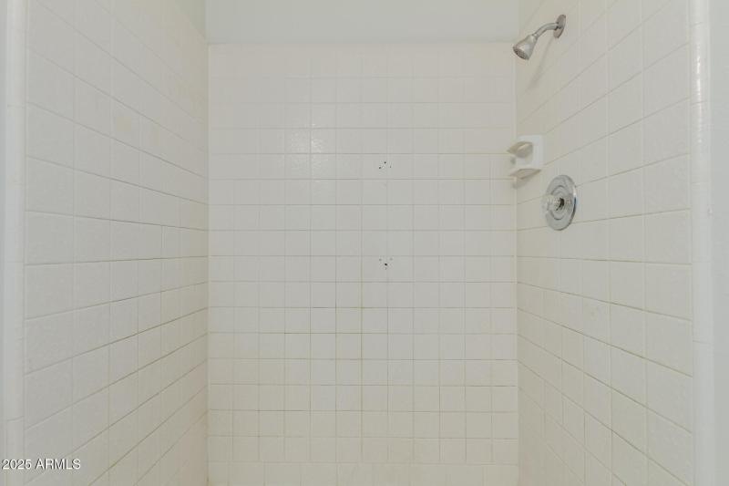 6406 S Lakeshore Dr, Unit D