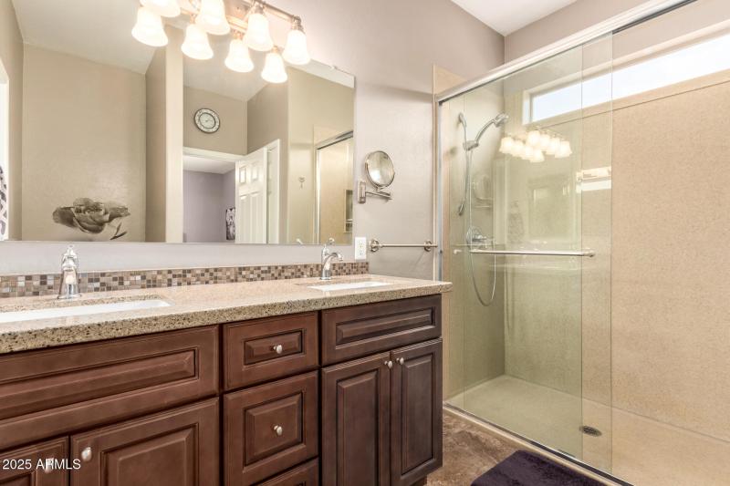 20 Master Bathroom