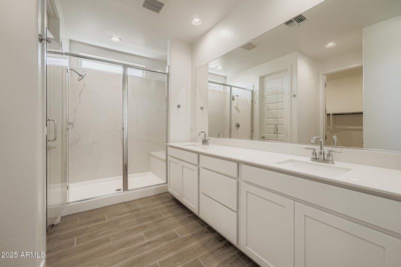 Owners Bath
