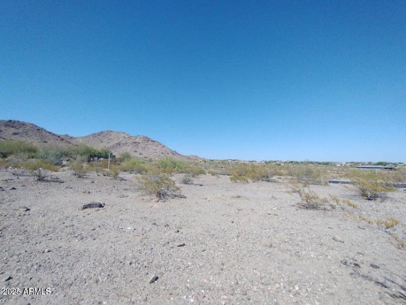 2950 N MOUNTAIN COVE CIRCLE NORTH VIEW 2