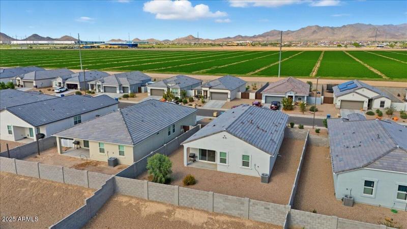 36-Aerials_24609_W_Raymond_St3