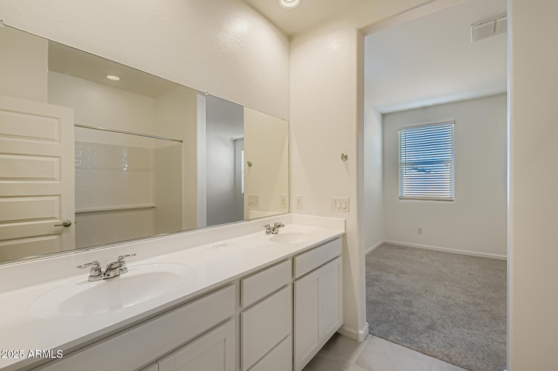Owners Bath