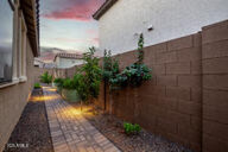 eae824c786d5d1cb0b62ee83721c1463