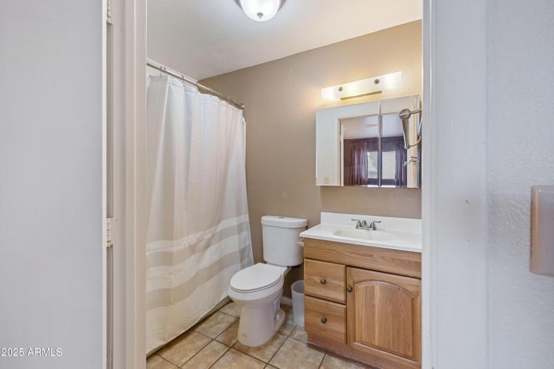 1761218657328_1761196938004ck1a8457