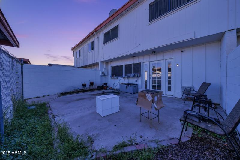 7877 N 49th Ave VT 5