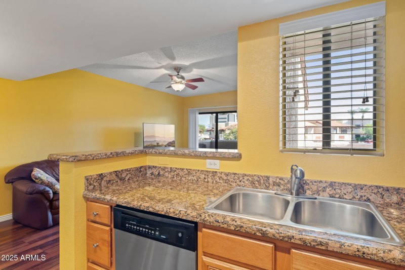 17-web-or-mls-DSC_1017