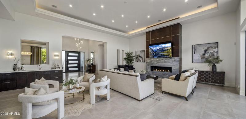 Great room and lounge