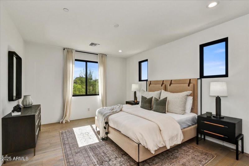 27-Bedroom 3