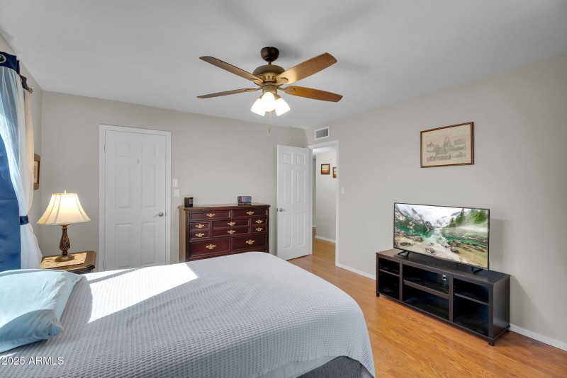 30-web-or-mls-Snead-37