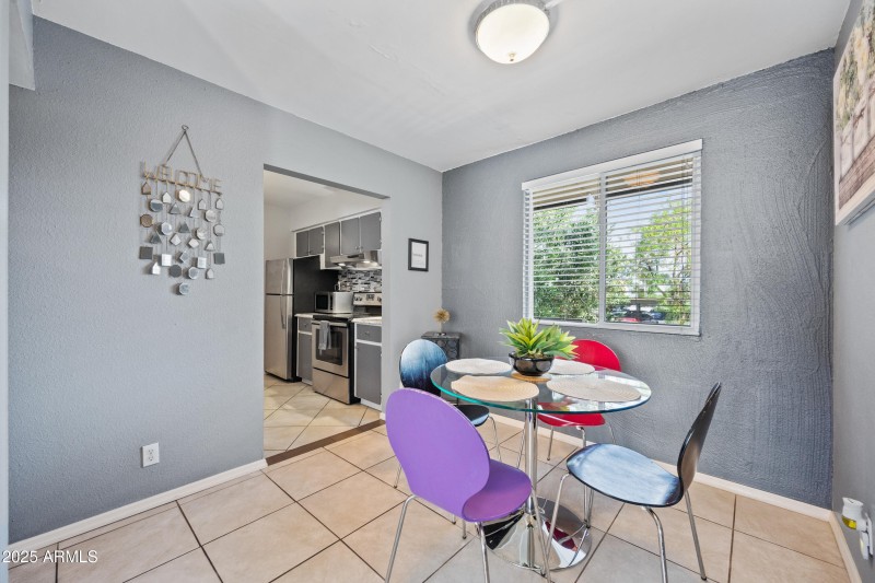 11-7625ECR215B-ocupix-