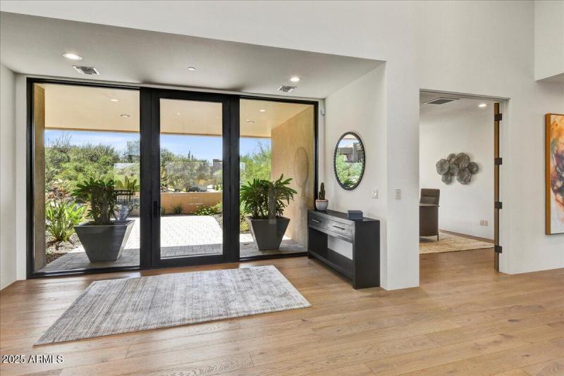 05-Foyer