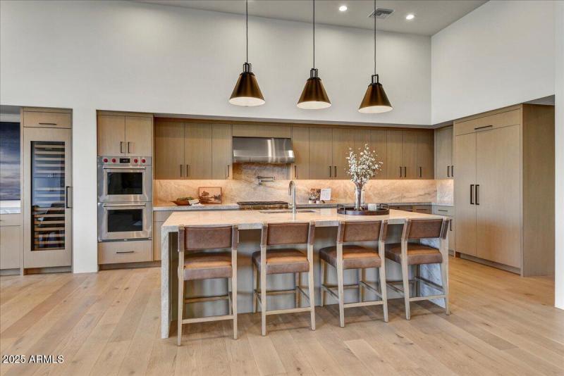 12-Kitchen