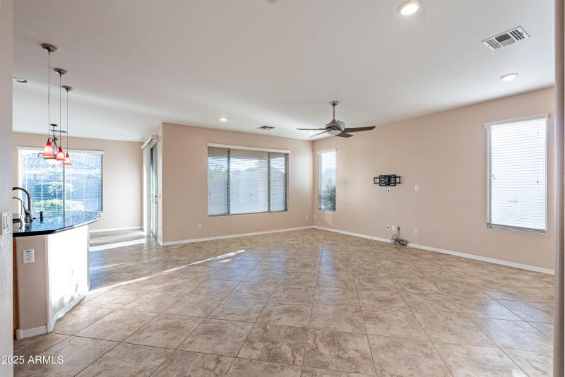 453WLantanaPL_BYRYBICKIMEDIA-18