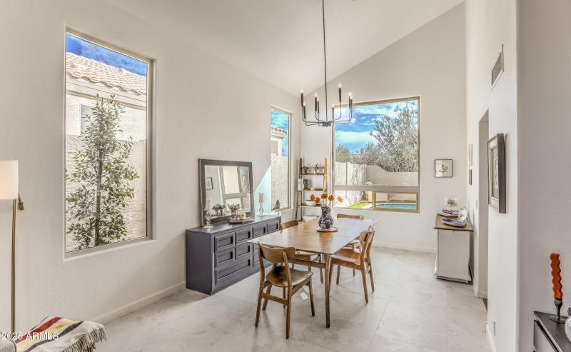 Dining Room & Picture Windows