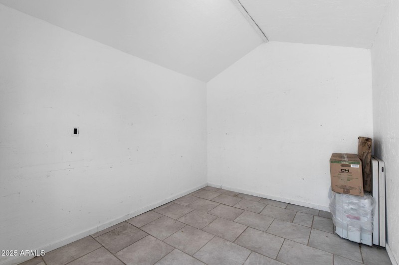 aspen storage building 2 inside