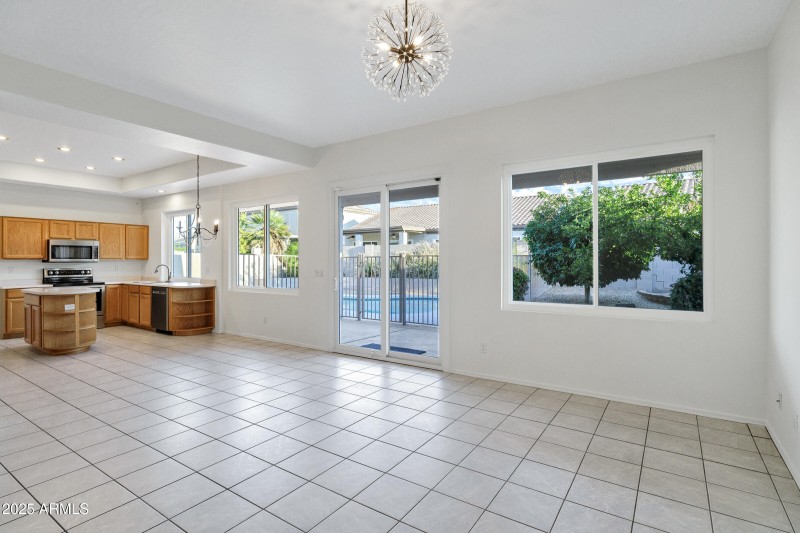 1403 W Windhaven Ave-15