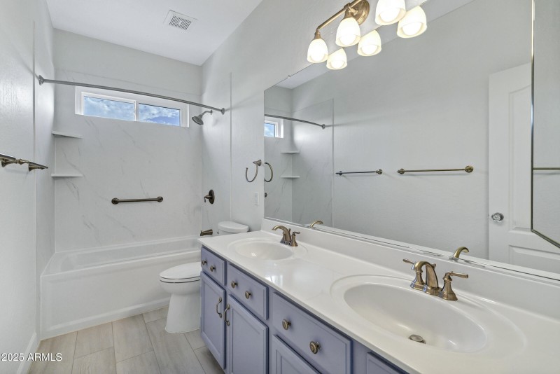 1403 W Windhaven Ave-28