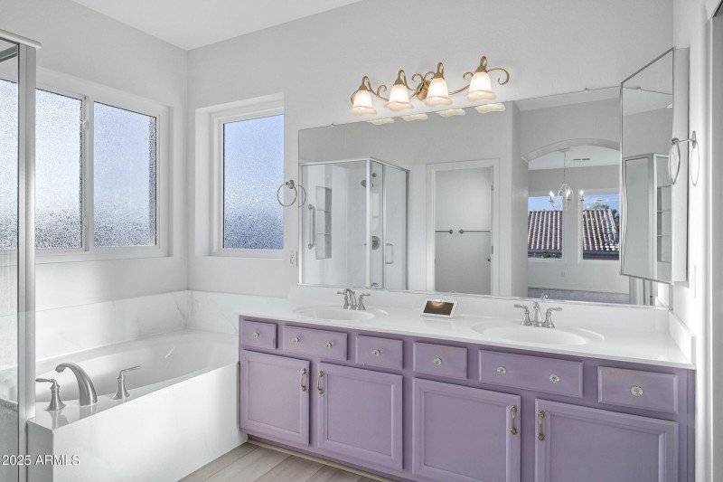 1403 W Windhaven Ave-32