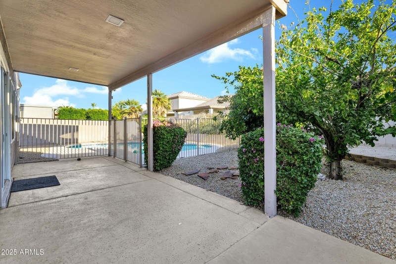 1403 W Windhaven Ave-40