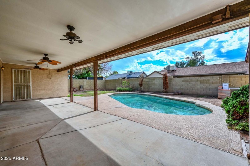 Covered Patio-Backyard