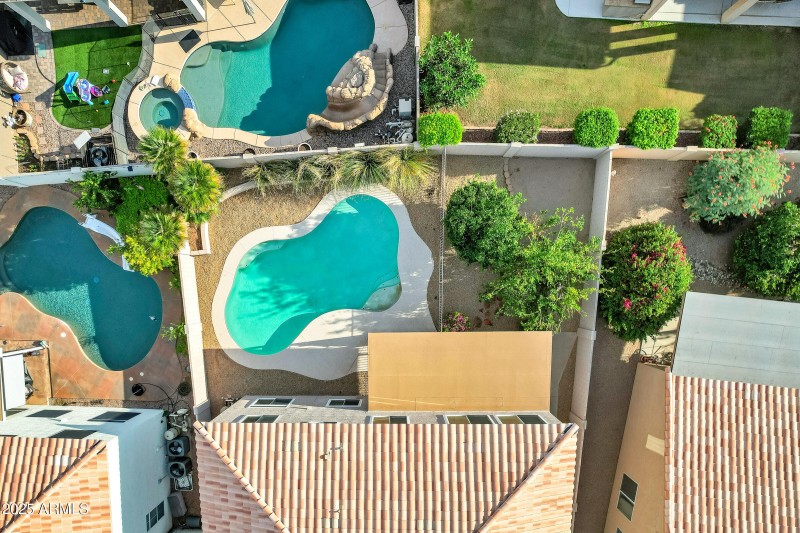 1403 W Windhaven Ave-51