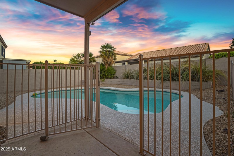 1403 W Windhaven Ave-64