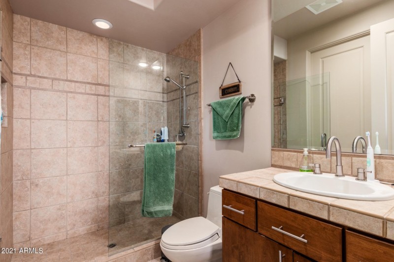 BATHROOM OFF GUEST QTR.