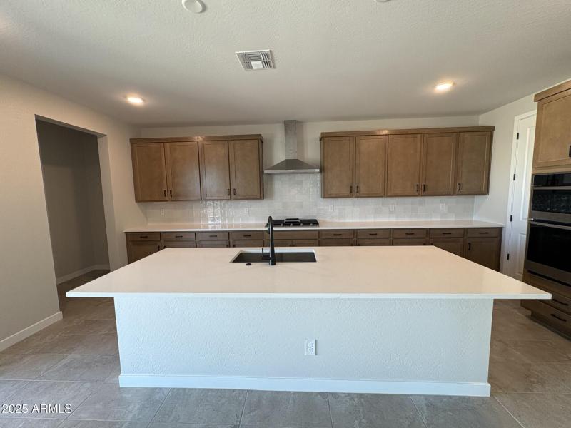 CIT45 Lot 130 Kitchen