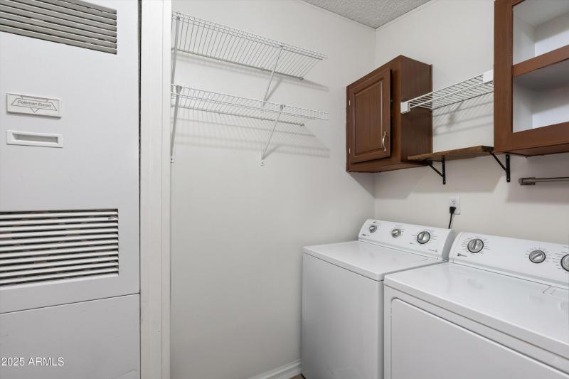 25-Laundry Room
