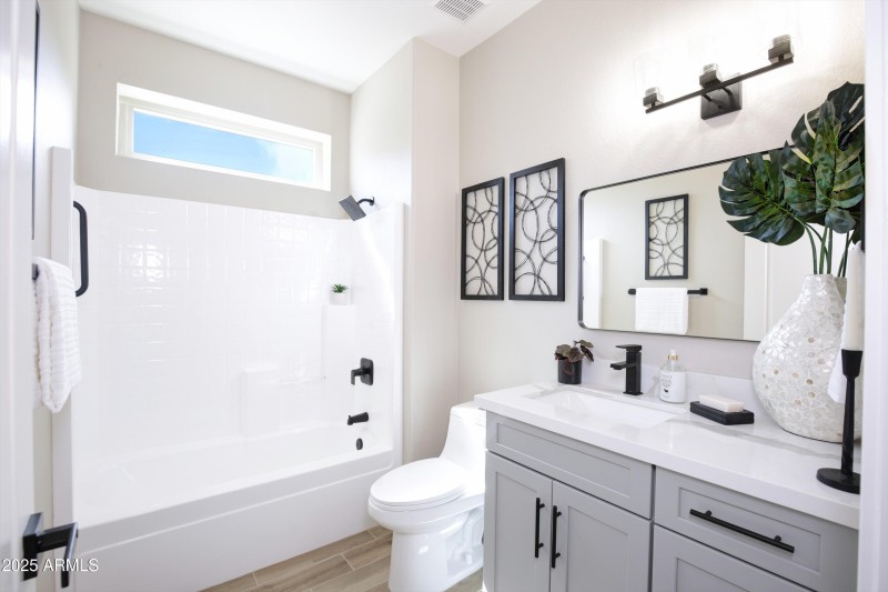 Bright and Updated Guest Bath